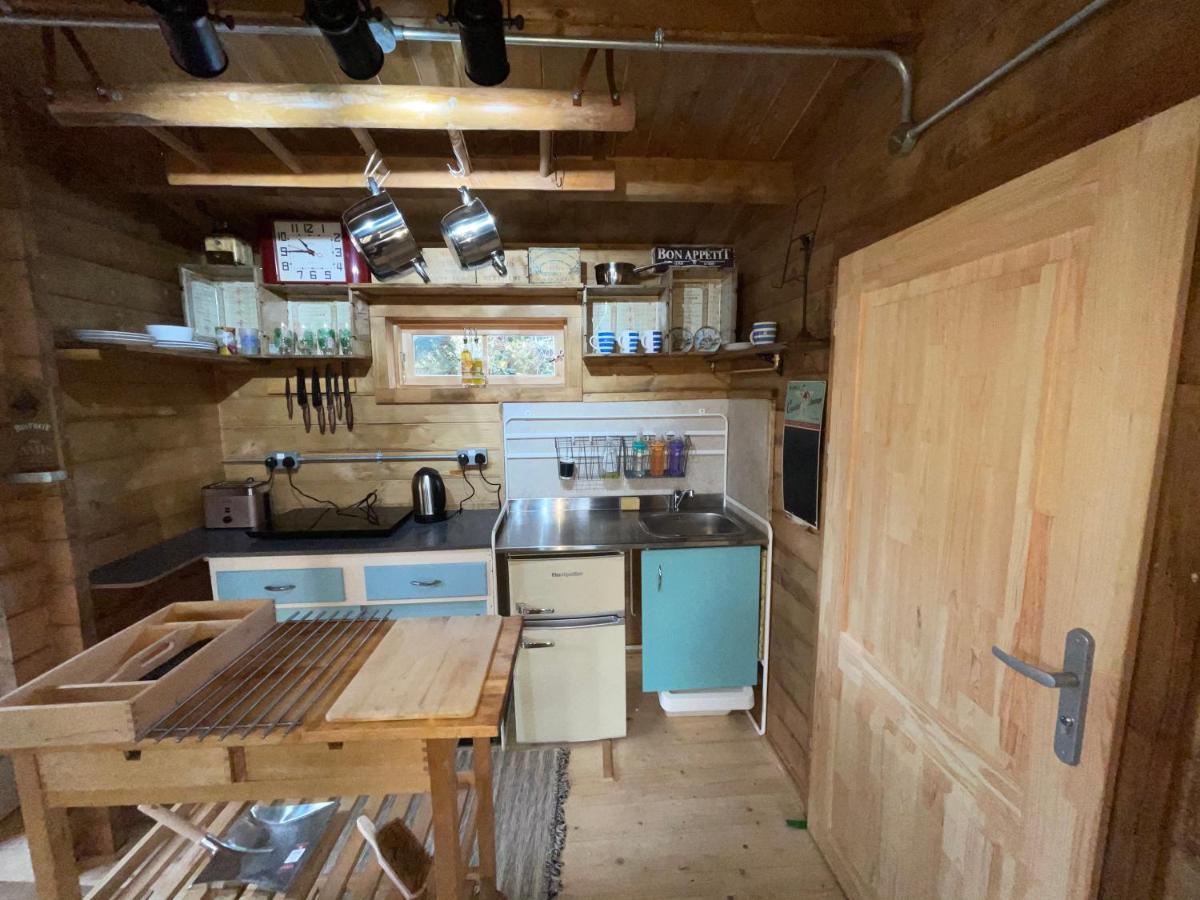 Retro Private Lodge With Hot Tub Nr Dartmoor Нютън Абът Екстериор снимка