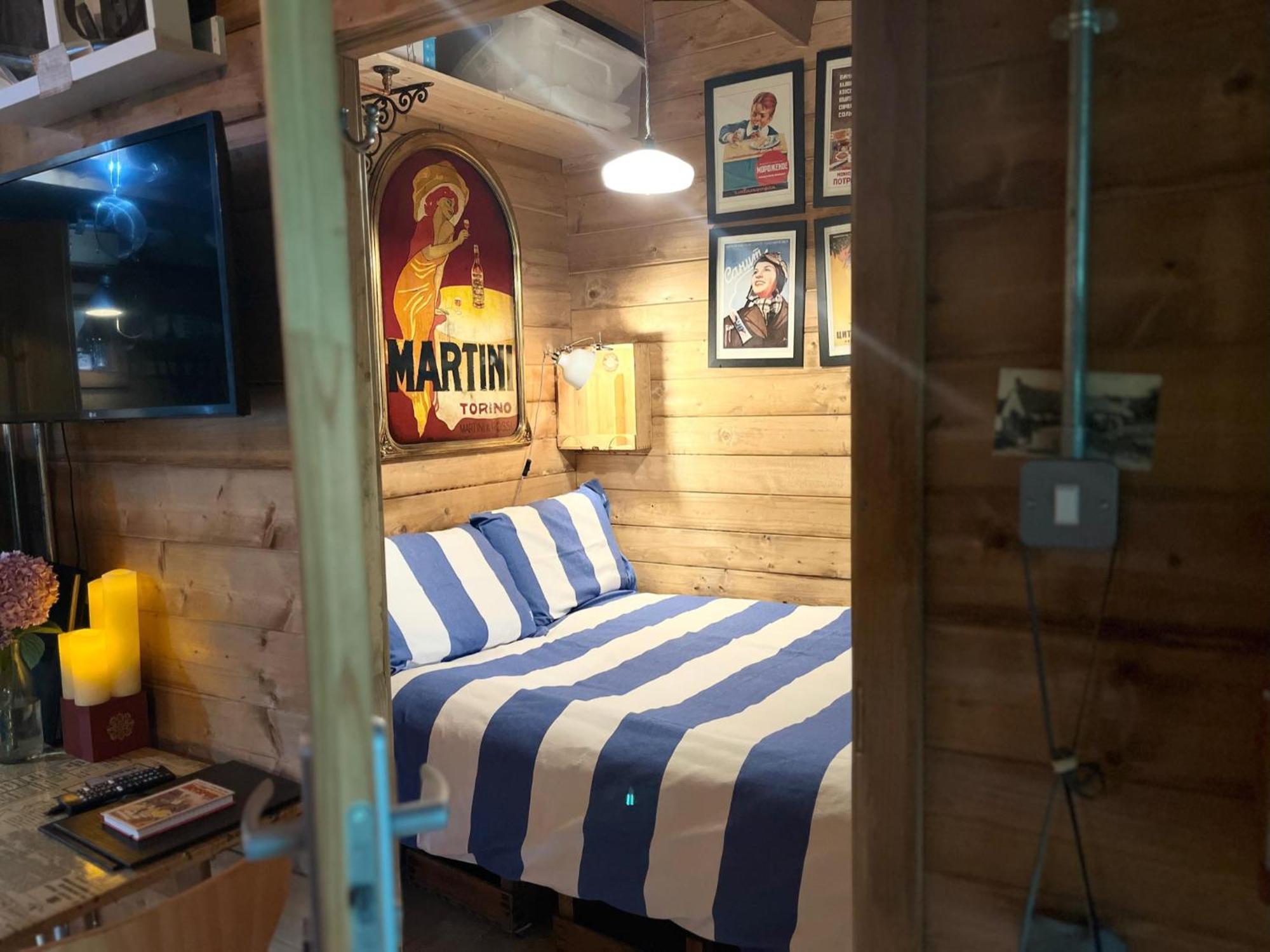 Retro Private Lodge With Hot Tub Nr Dartmoor Нютън Абът Екстериор снимка
