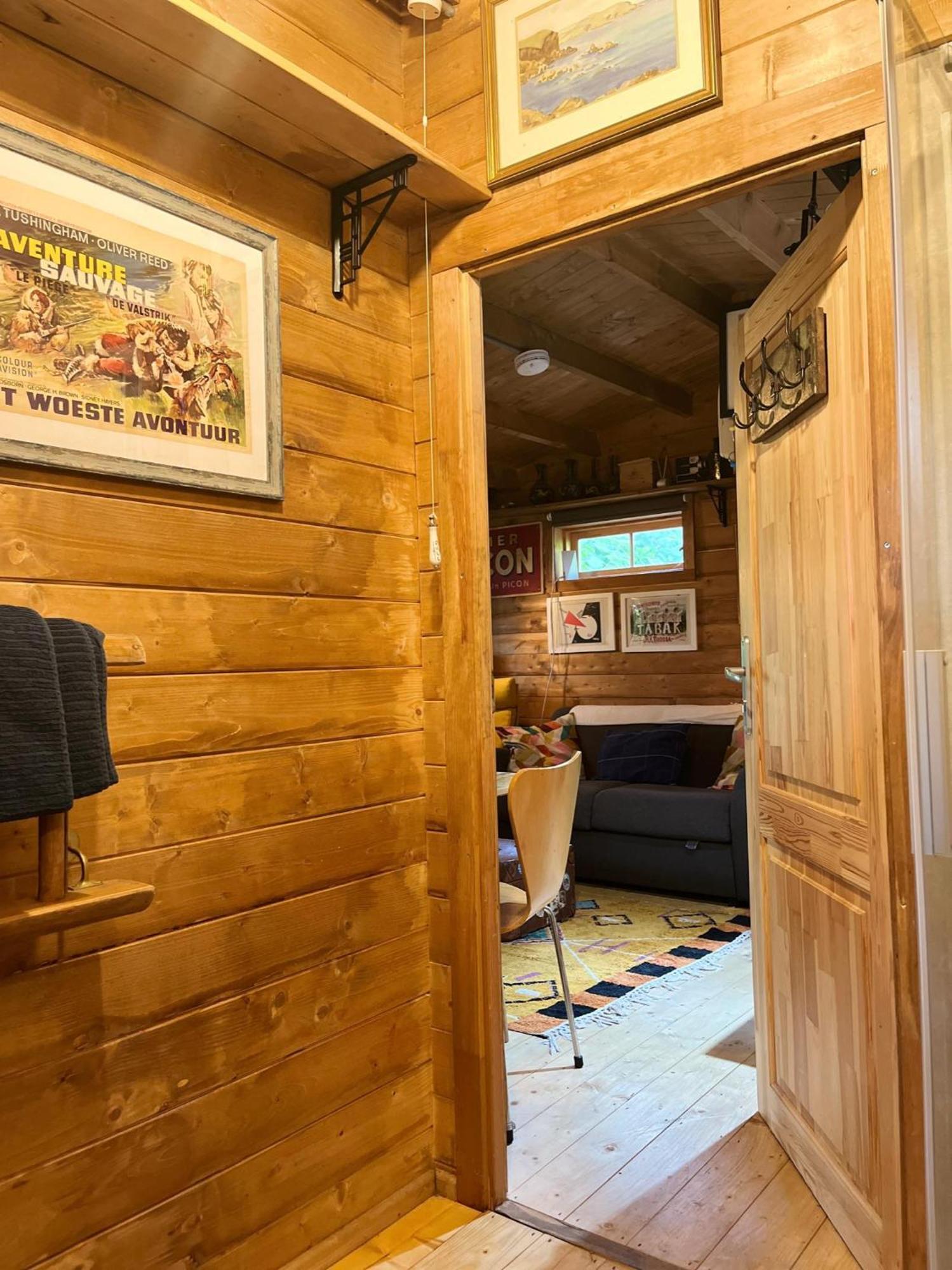 Retro Private Lodge With Hot Tub Nr Dartmoor Нютън Абът Екстериор снимка